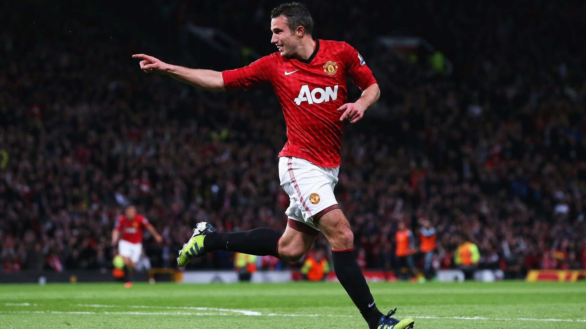 爱游戏游戏平台-骑士通过VR系统重现关键比赛片段提升判断力，骑士体验